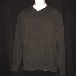 Cambridge V-neck Sweater
